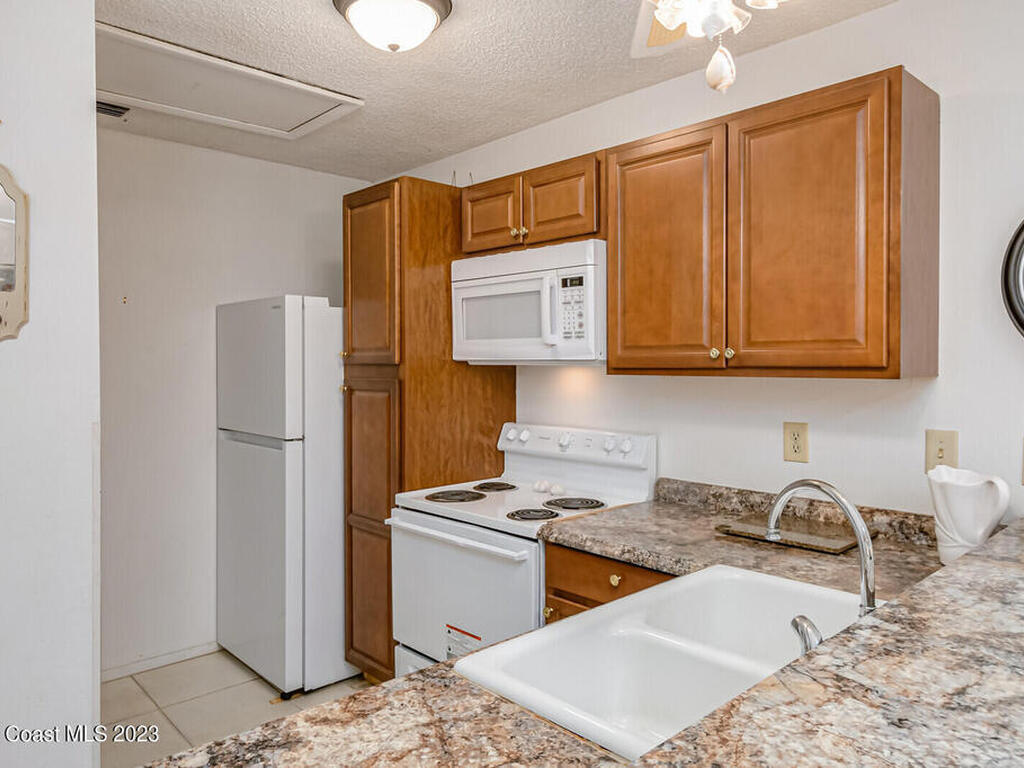1425 Malibu Circle, Palm Bay, FL 32905