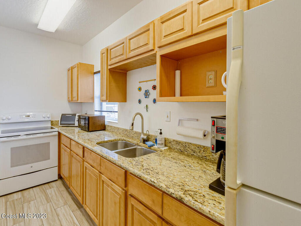 1425 Malibu Circle, Palm Bay, FL 32905
