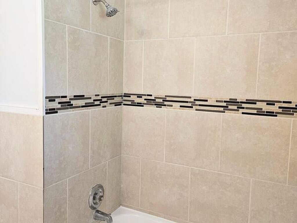 435 S Courtenay Parkway, Merritt Island, FL 32952