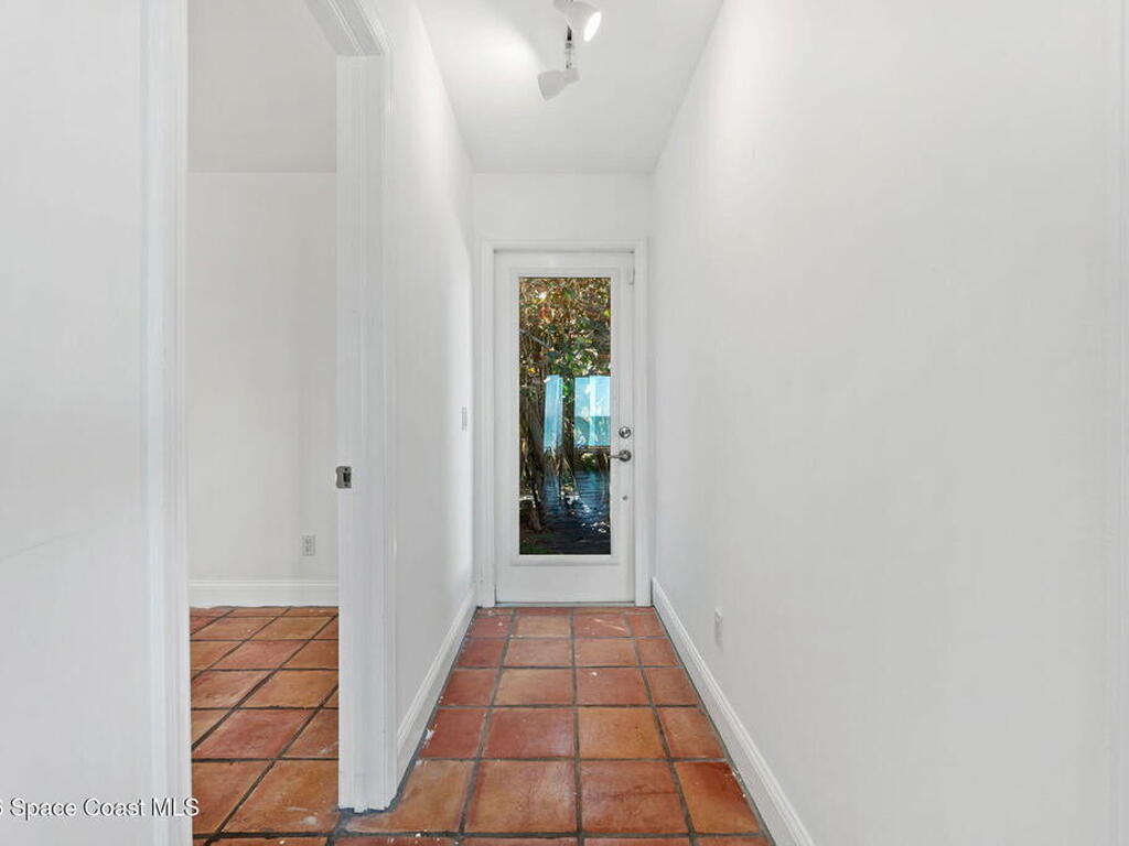 9556 Doubloon Drive, Vero Beach, FL 32963