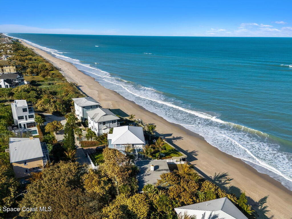 9556 Doubloon Drive, Vero Beach, FL 32963