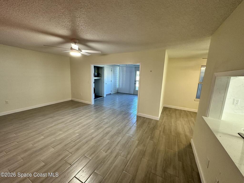 4740 Lake Waterford Way, Melbourne, FL 32901