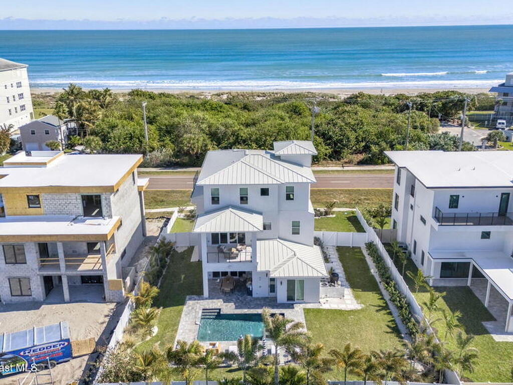 2050 S Atlantic Avenue, Cocoa Beach, FL 32931