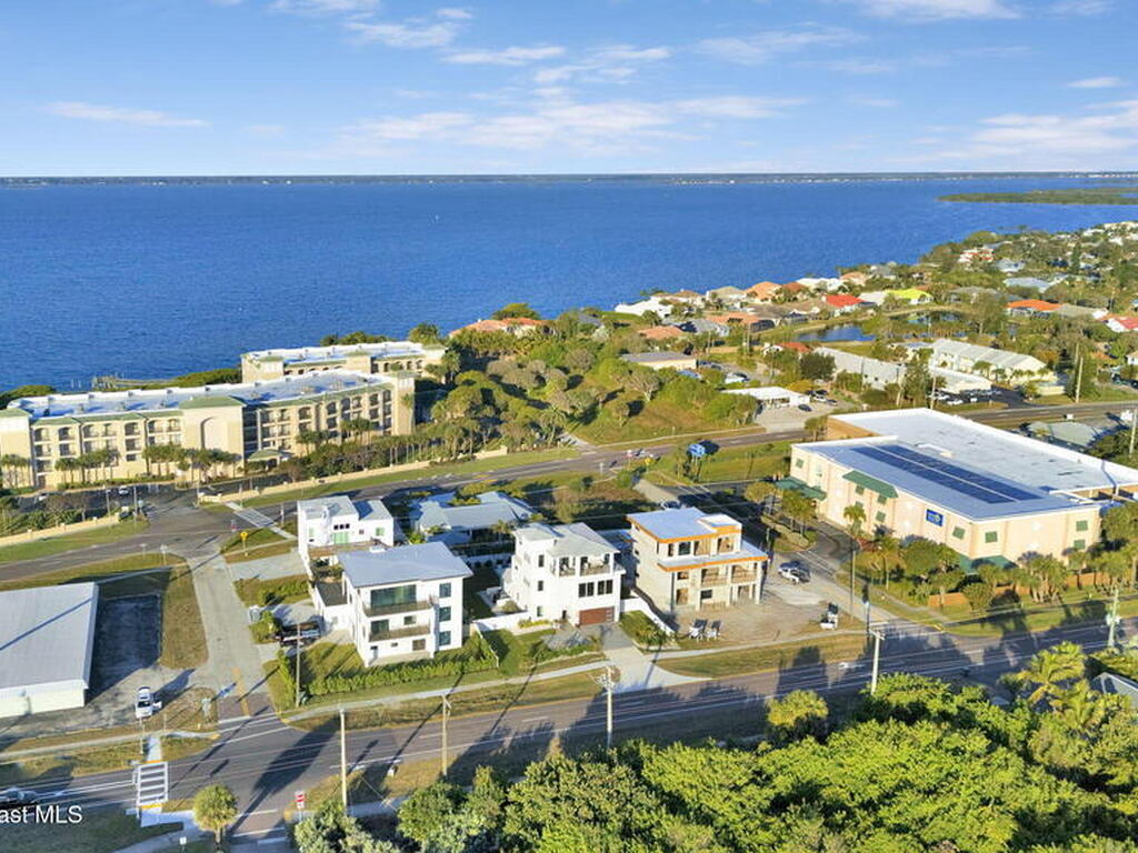 2050 S Atlantic Avenue, Cocoa Beach, FL 32931