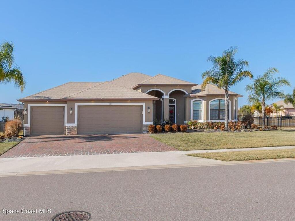 3215 Salt Marsh Circle, West Melbourne, FL 32904