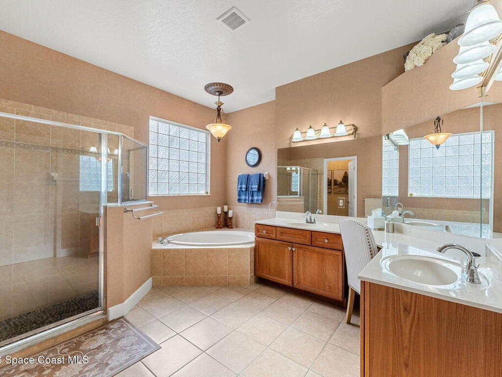 1133 Balmoral Way, Melbourne, FL 32940