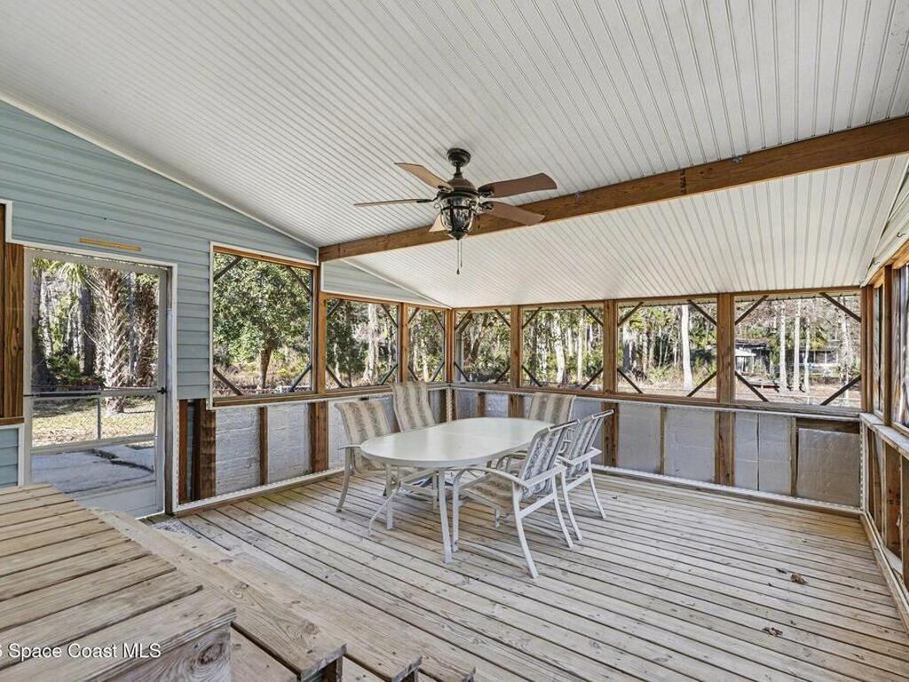 24421 Trespass Trail, Astor, FL 32102