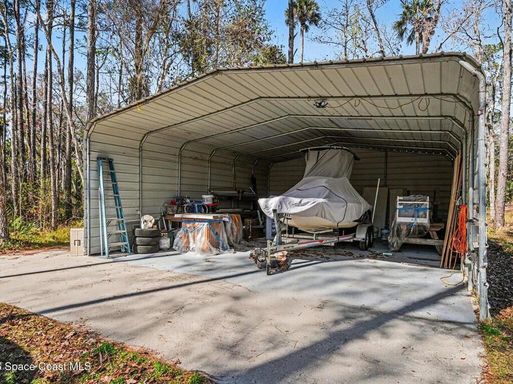 24421 Trespass Trail, Astor, FL 32102