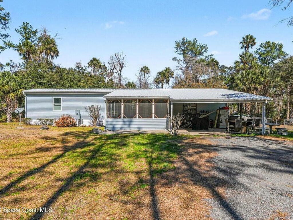 24421 Trespass Trail, Astor, FL 32102