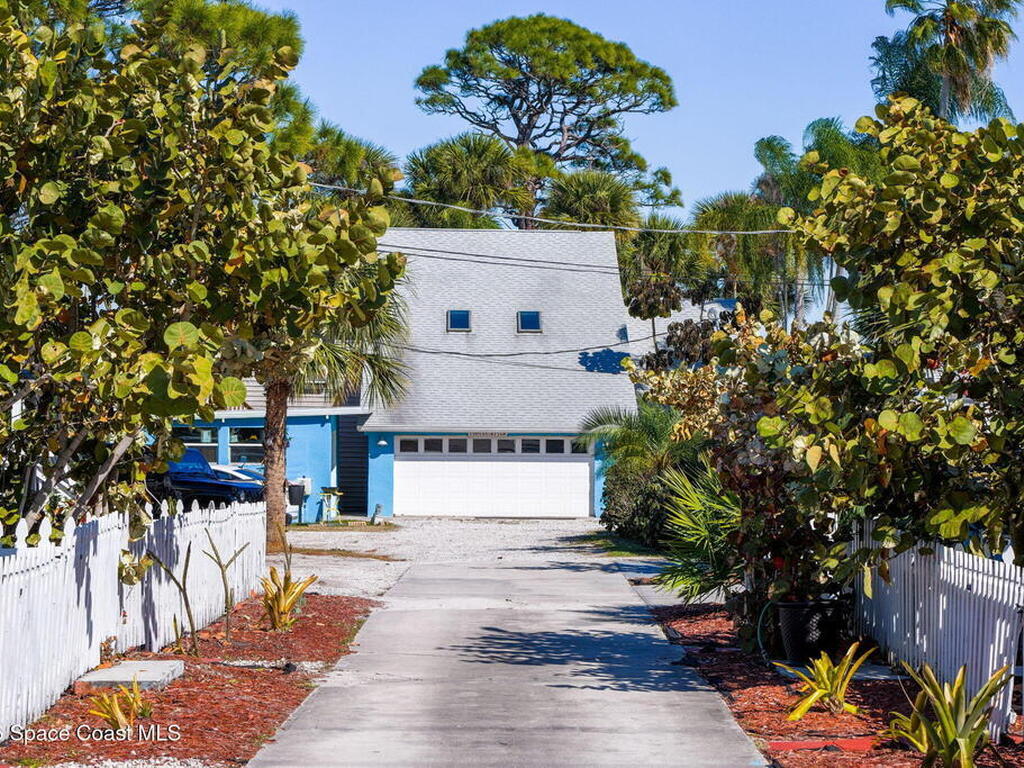 2179 Pineapple Avenue, Melbourne, FL 32935