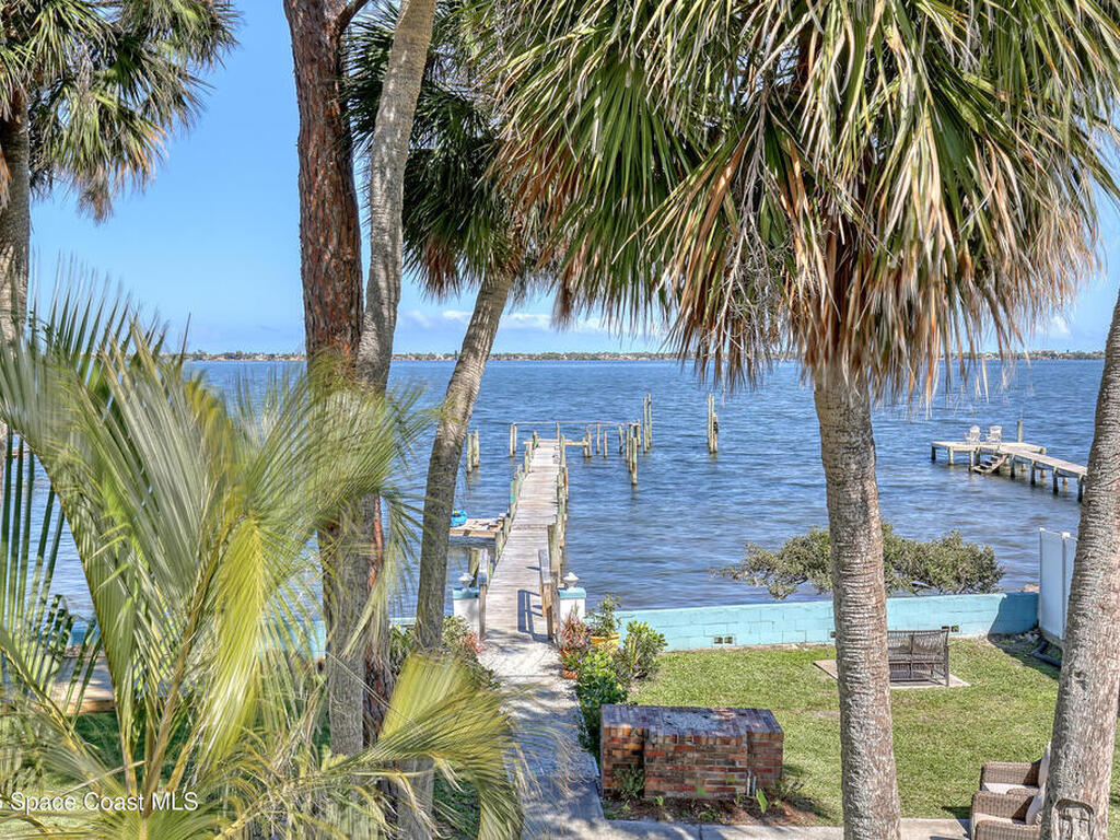 2179 Pineapple Avenue, Melbourne, FL 32935