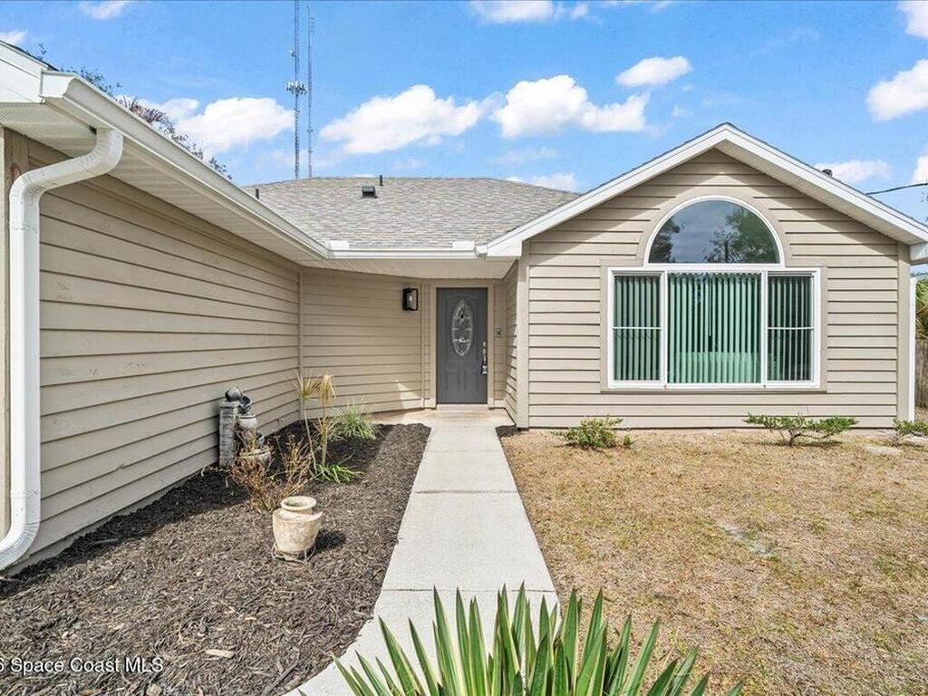 4520 White Road, Melbourne, FL 32934