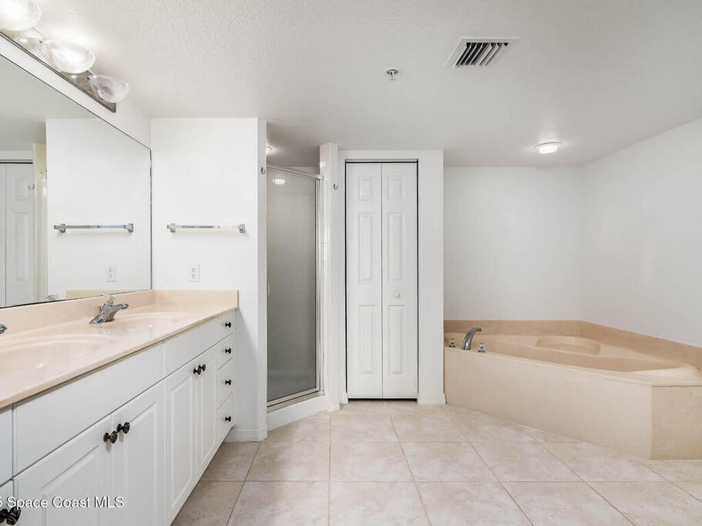 7048 Sevilla Court, Cape Canaveral, FL 32920