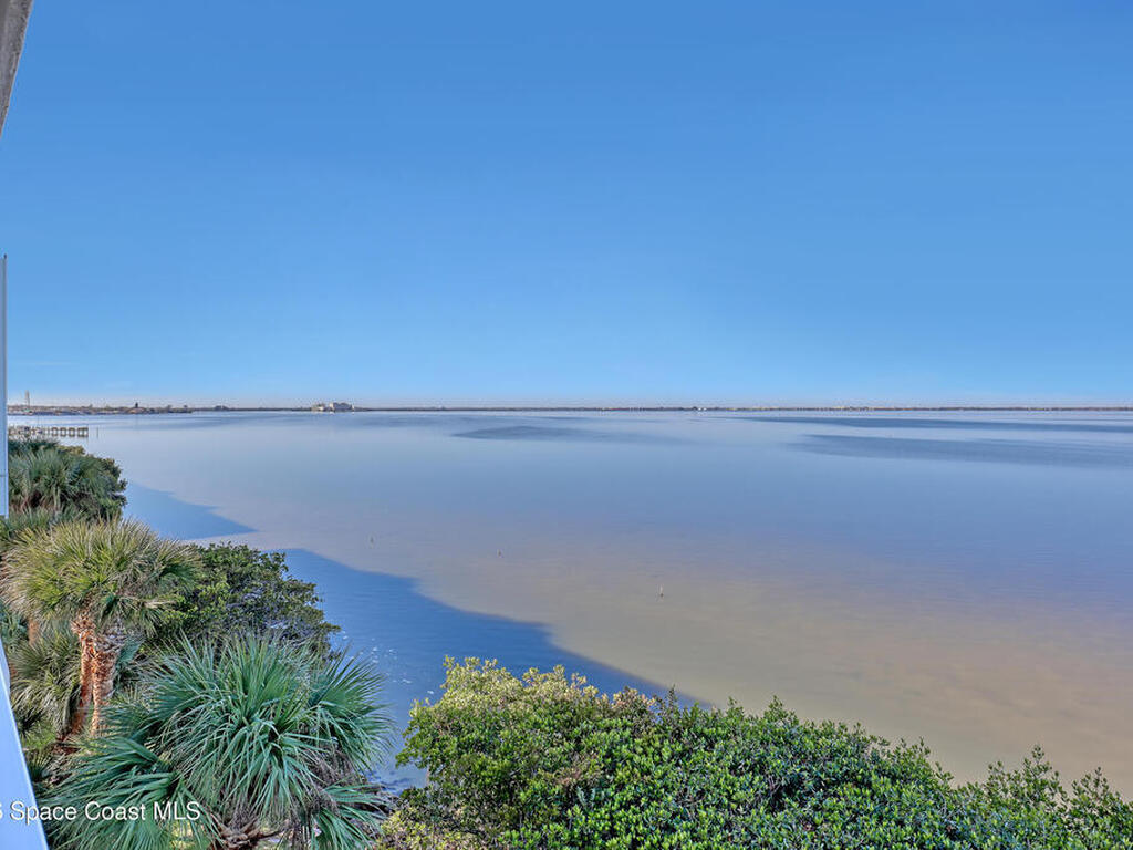 7048 Sevilla Court, Cape Canaveral, FL 32920