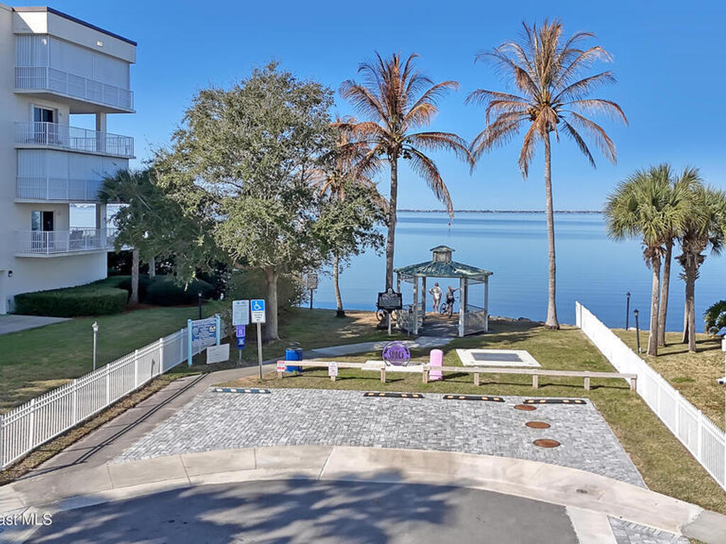 7048 Sevilla Court, Cape Canaveral, FL 32920