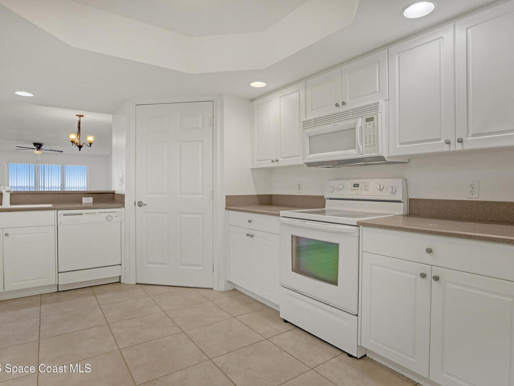 7048 Sevilla Court, Cape Canaveral, FL 32920