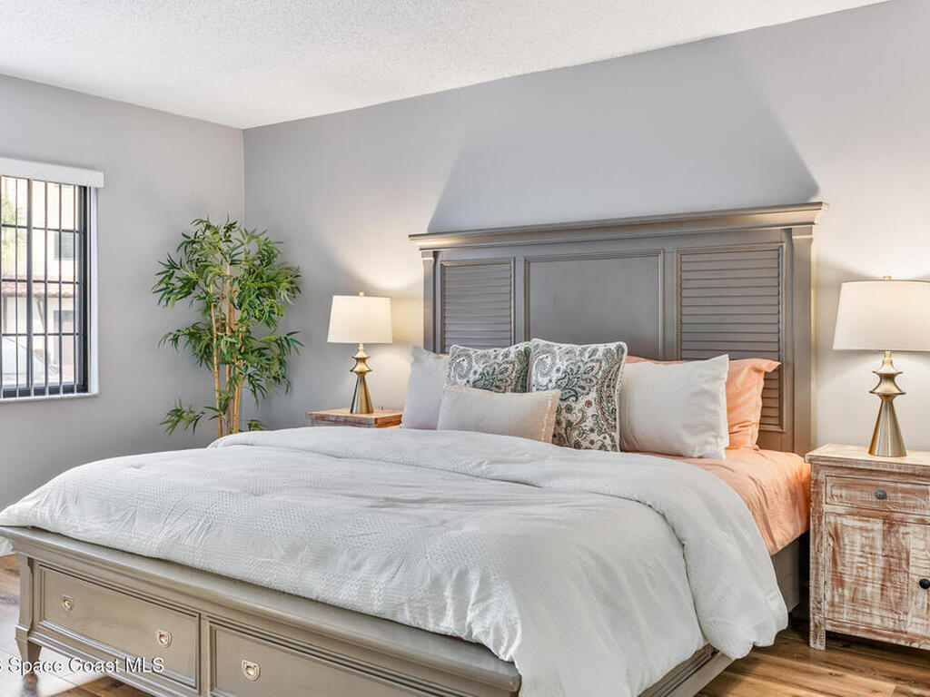 115 N Indian River Drive, Cocoa, FL 32922