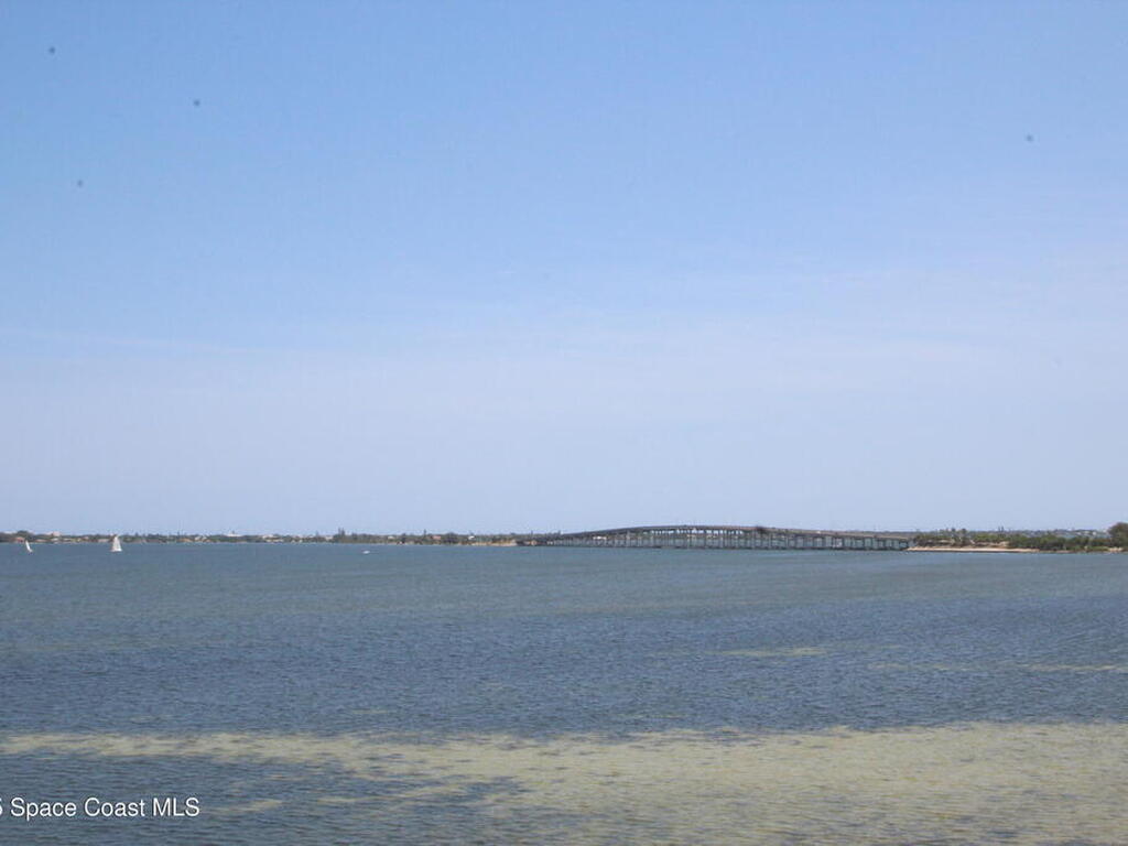 1465 S Harbor City Boulevard, Melbourne, FL 32901