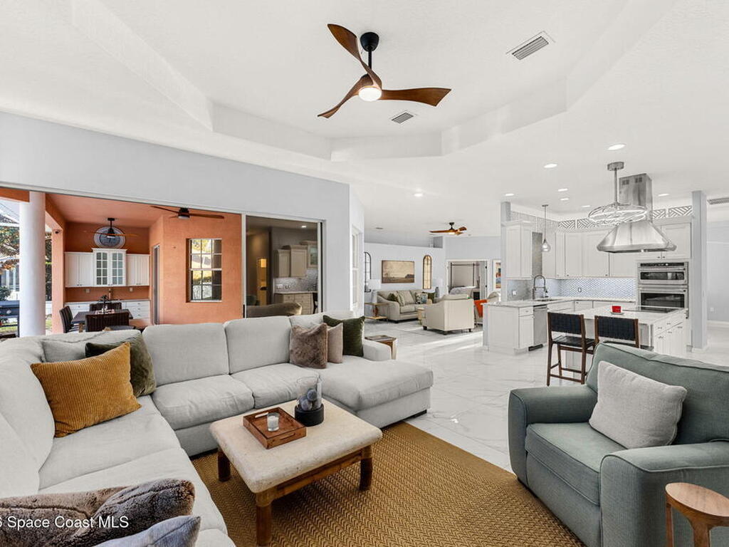 3130 Southern Oaks Drive, Merritt Island, FL 32952