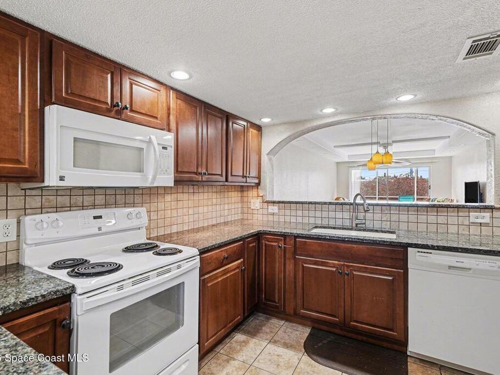 3150 N Harbor City Boulevard, Melbourne, FL 32935