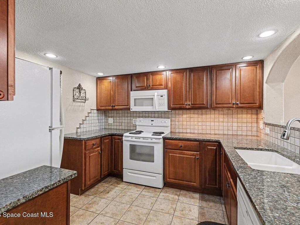 3150 N Harbor City Boulevard, Melbourne, FL 32935