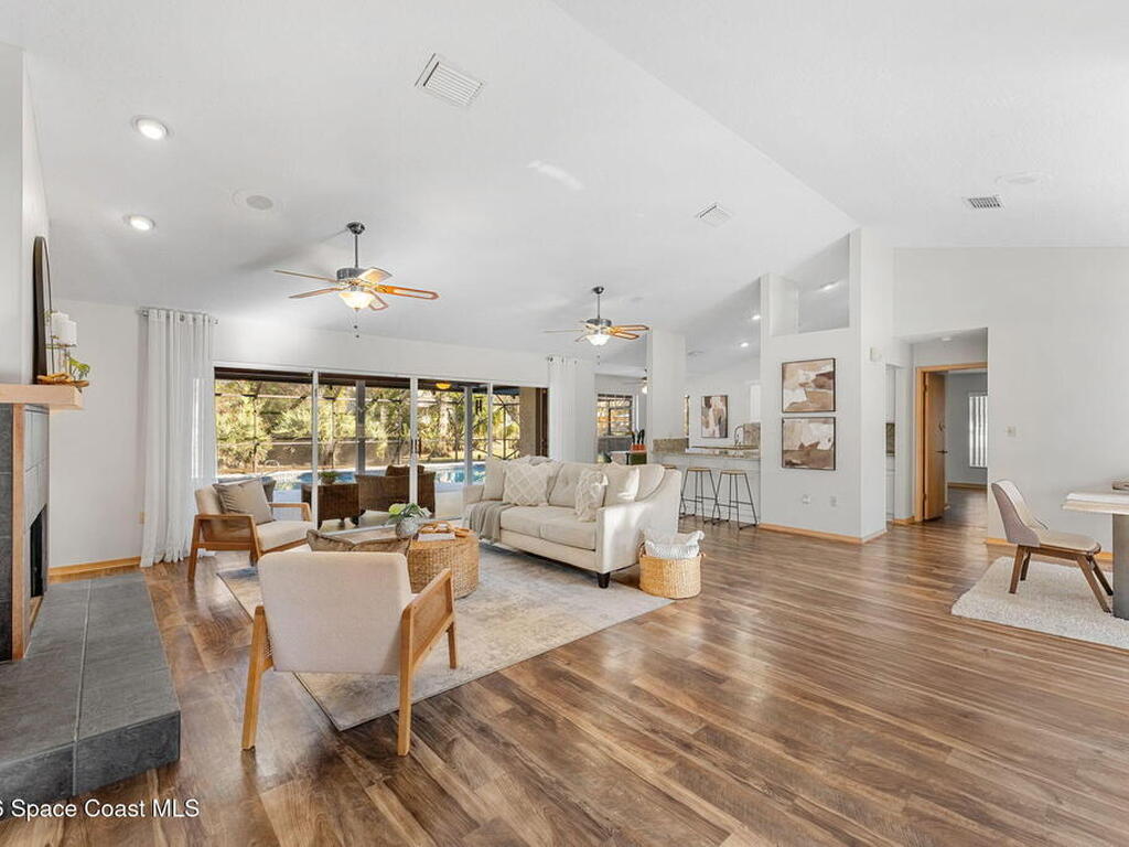 3015 Gentle Breezes Court, Melbourne, FL 32934