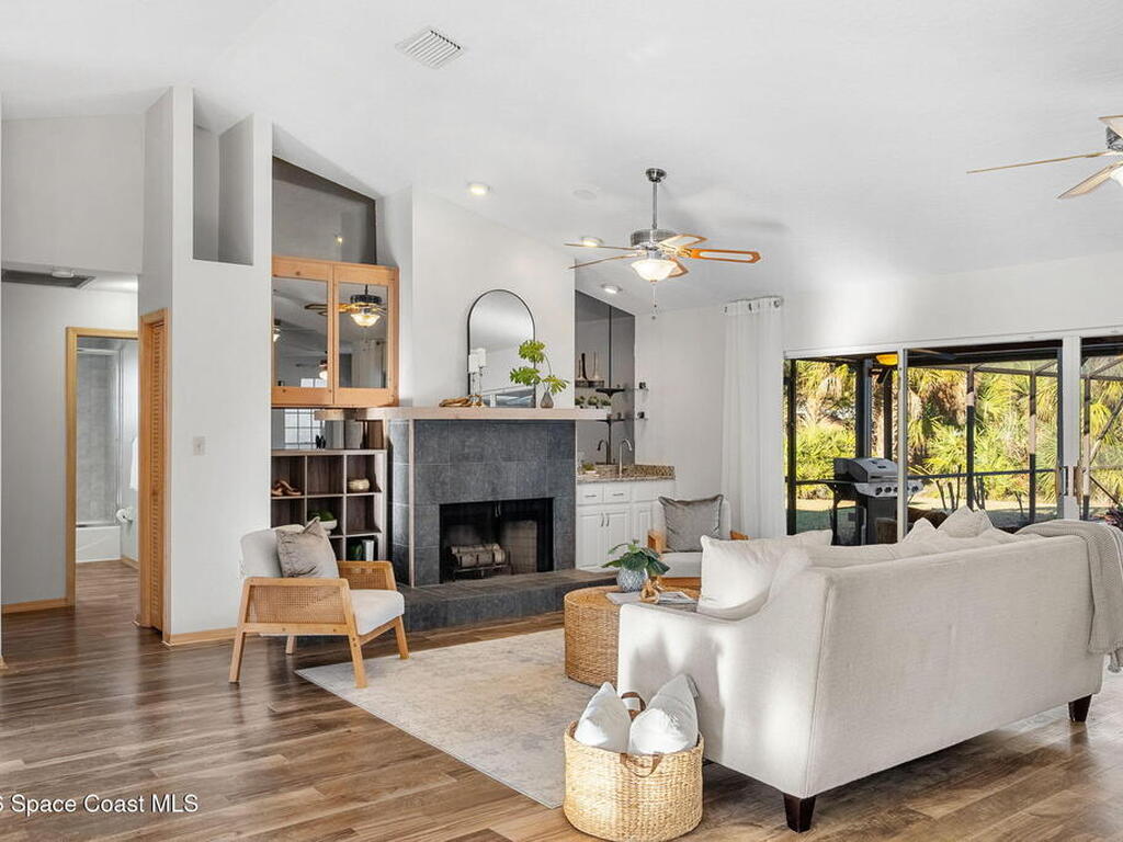 3015 Gentle Breezes Court, Melbourne, FL 32934