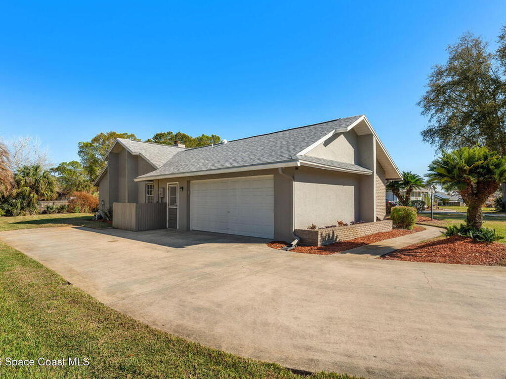 3015 Gentle Breezes Court, Melbourne, FL 32934