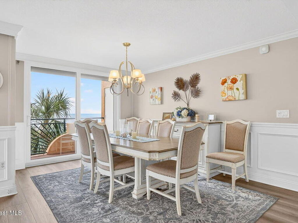 8472 Ridgewood Avenue, Cape Canaveral, FL 32920