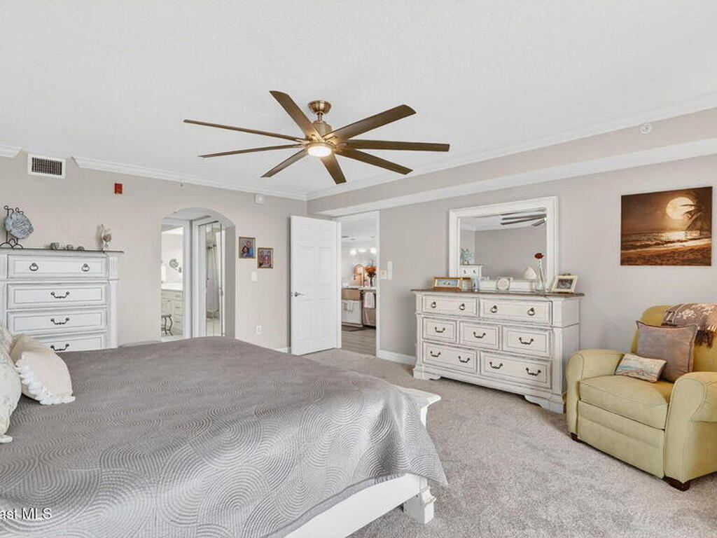 8472 Ridgewood Avenue, Cape Canaveral, FL 32920