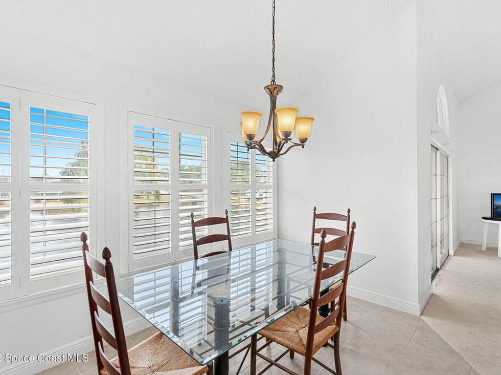 4740 Lake Waterford Way, Melbourne, FL 32901