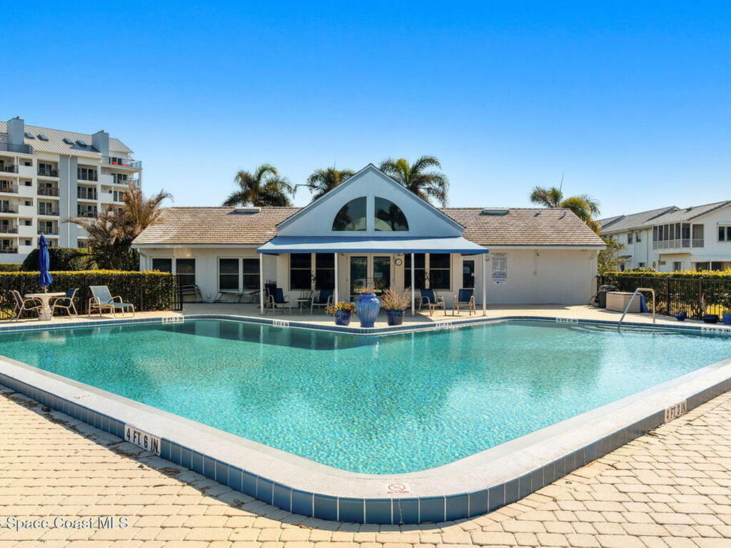 216 Glengarry Avenue, Melbourne Beach, FL 32951