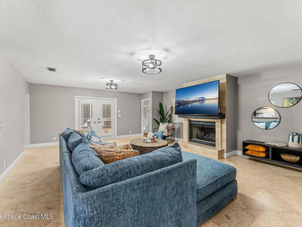 626 Sugarwood Way, Melbourne, FL 32940