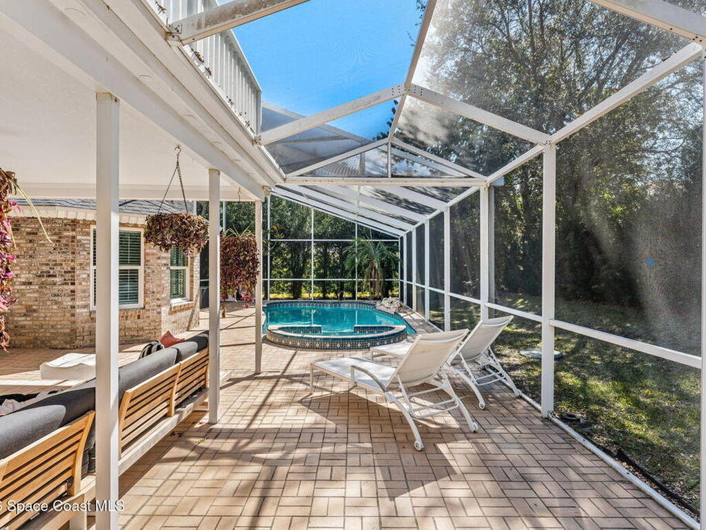 626 Sugarwood Way, Melbourne, FL 32940