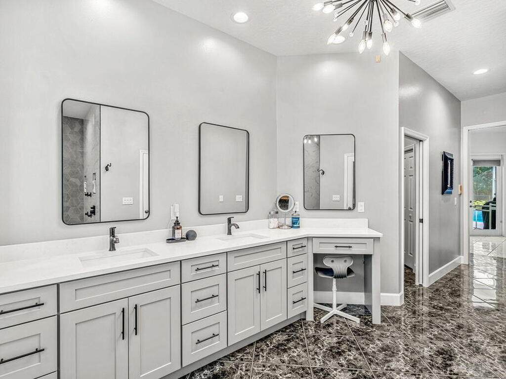 3920 Postridge Trail, Melbourne, FL 32934