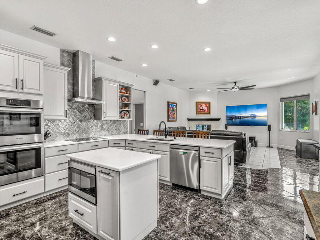 3920 Postridge Trail, Melbourne, FL 32934