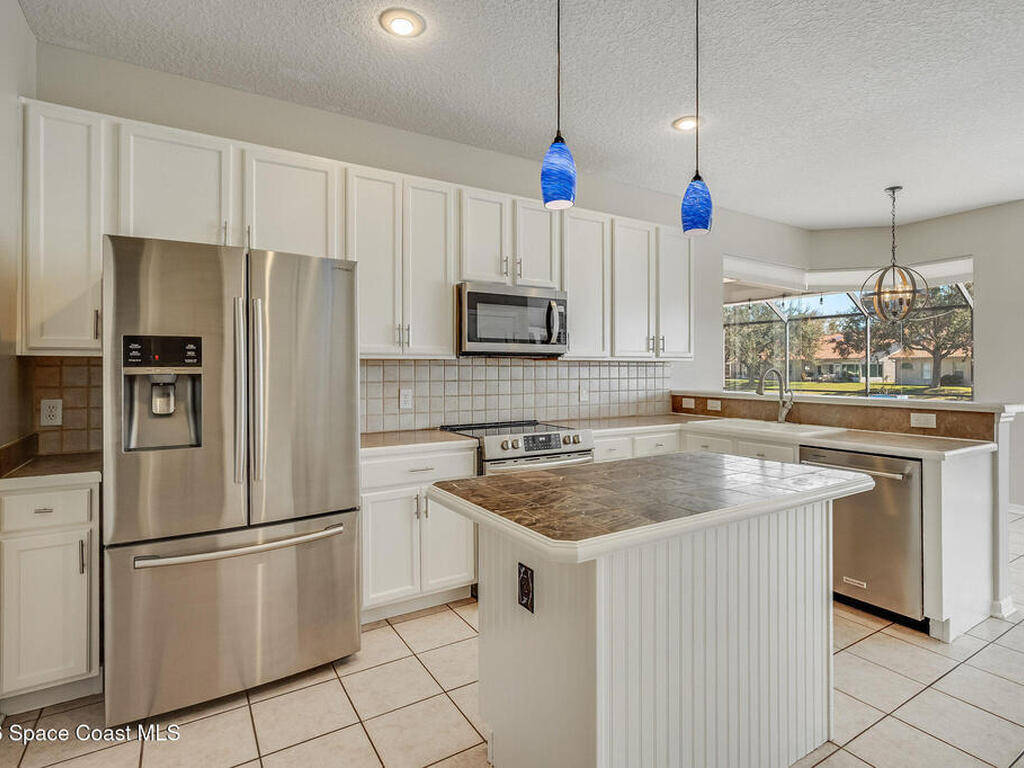 776 Autumn Glen Drive, Suntree, FL 32940