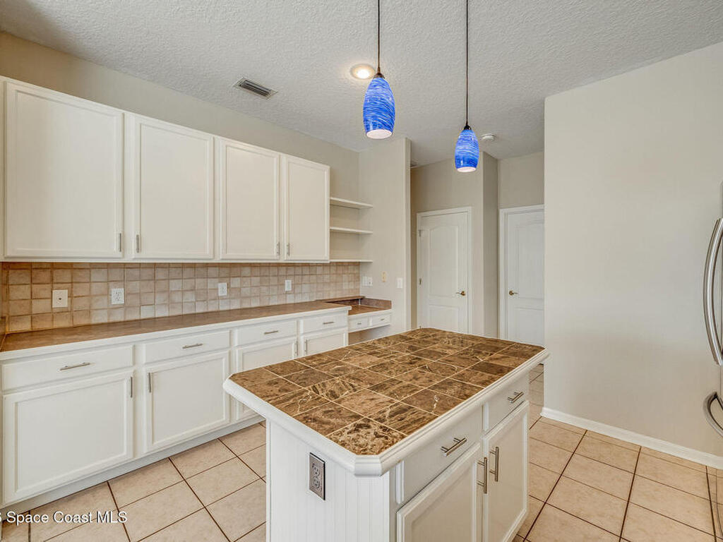 776 Autumn Glen Drive, Suntree, FL 32940