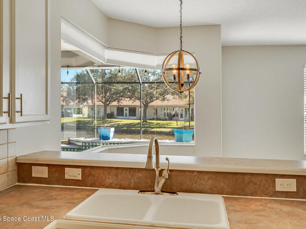 776 Autumn Glen Drive, Suntree, FL 32940