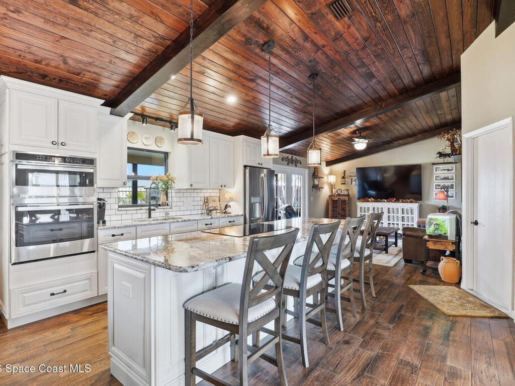 2569 Kingsmill Avenue, Melbourne, FL 32934
