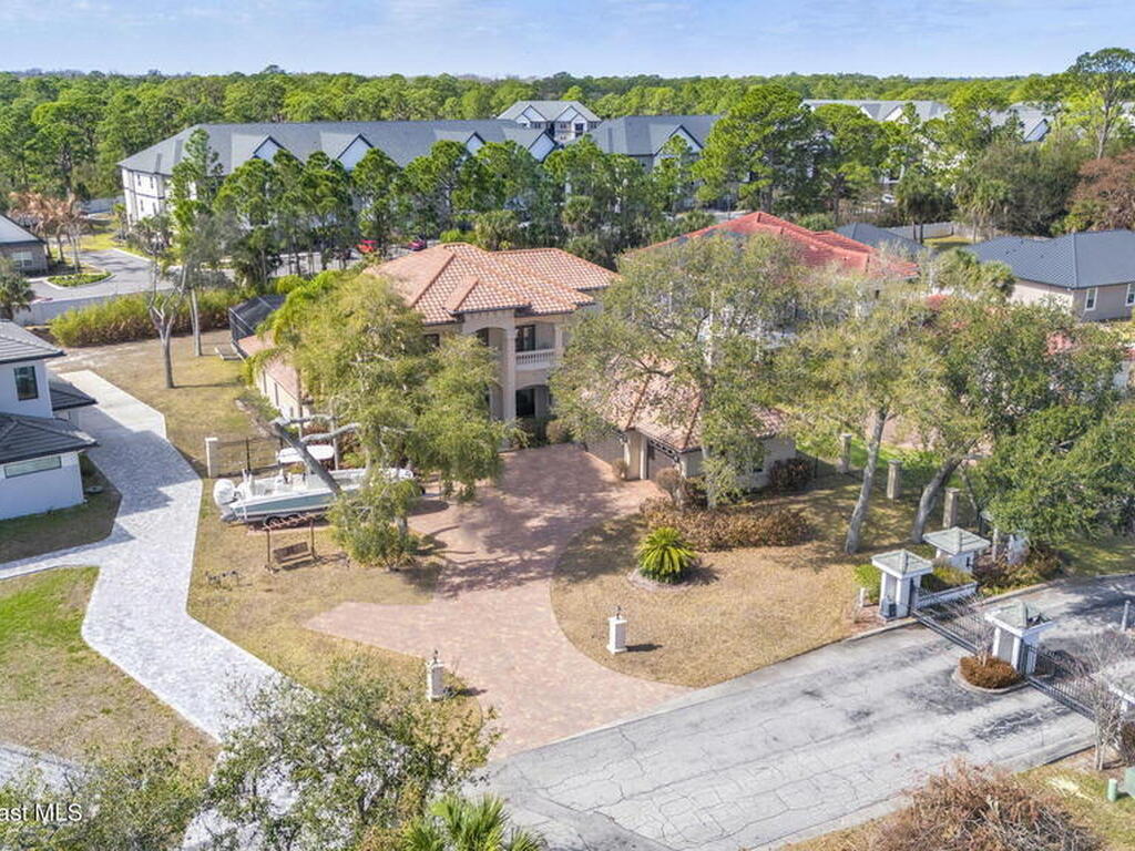 5454 Riveredge Drive, Titusville, FL 32780