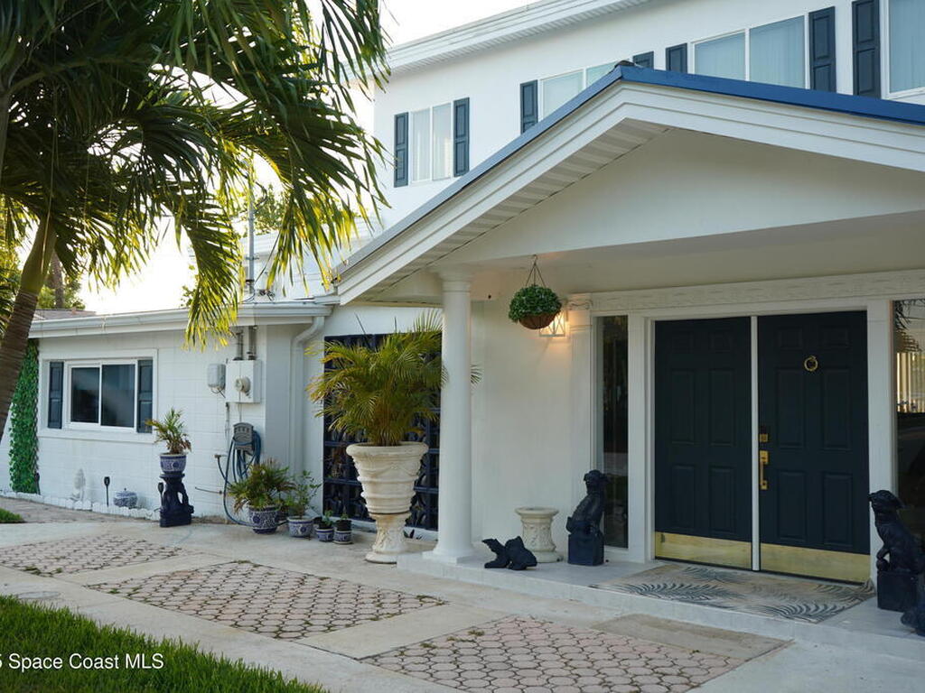 345 S Point Court, Satellite Beach, FL 32937