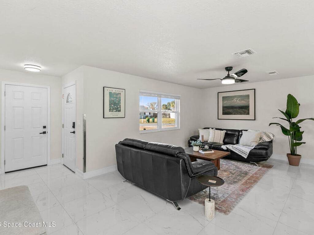 1245 Arlington Circle, Merritt Island, FL 32952