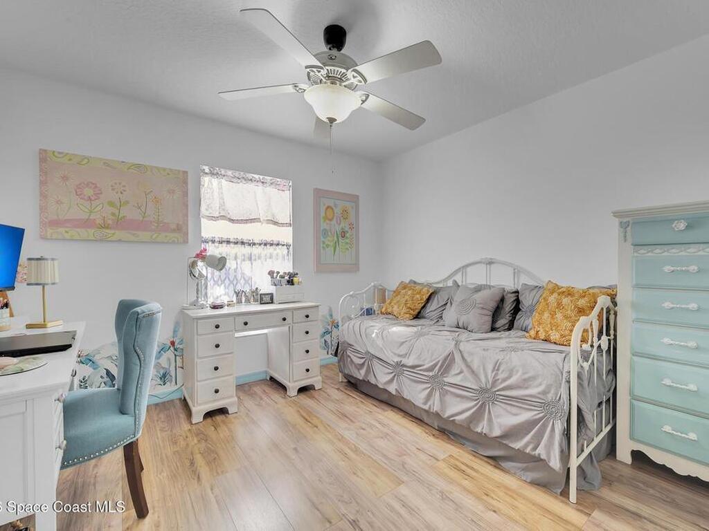 8016 106th Avenue, Vero Beach, FL 32967