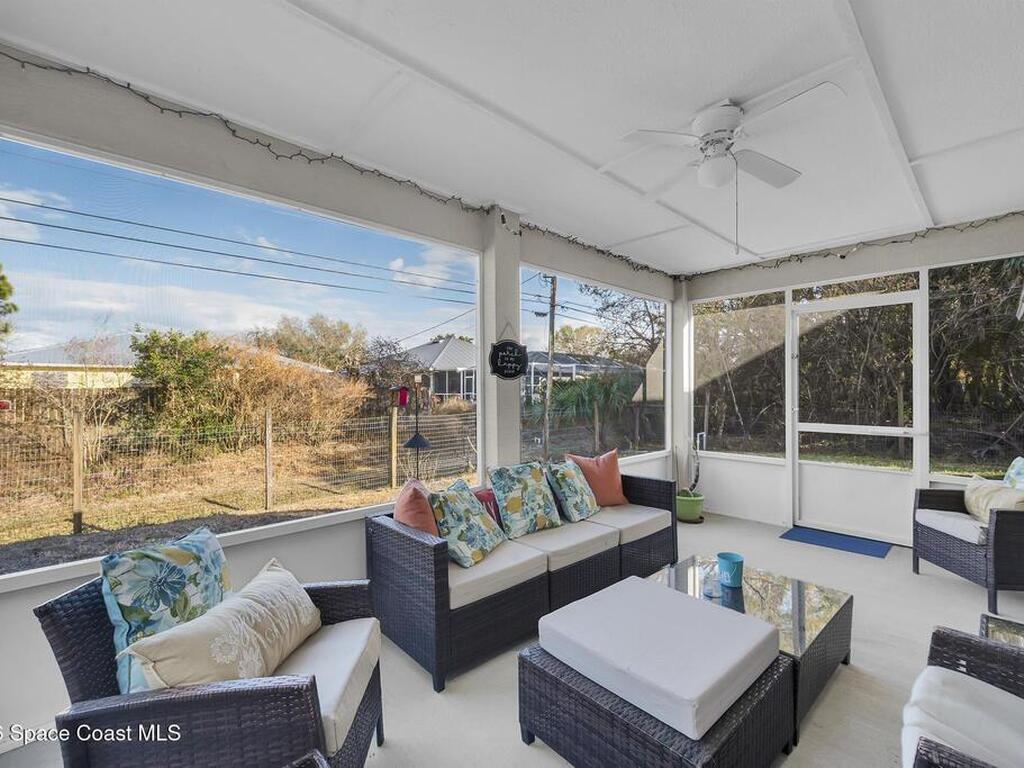 8016 106th Avenue, Vero Beach, FL 32967