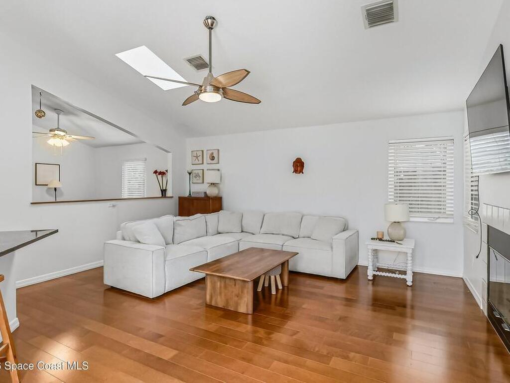 1934 Glen Meadows Circle, Melbourne, FL 32935