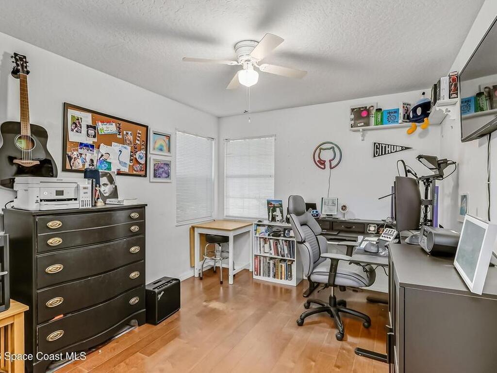 1934 Glen Meadows Circle, Melbourne, FL 32935