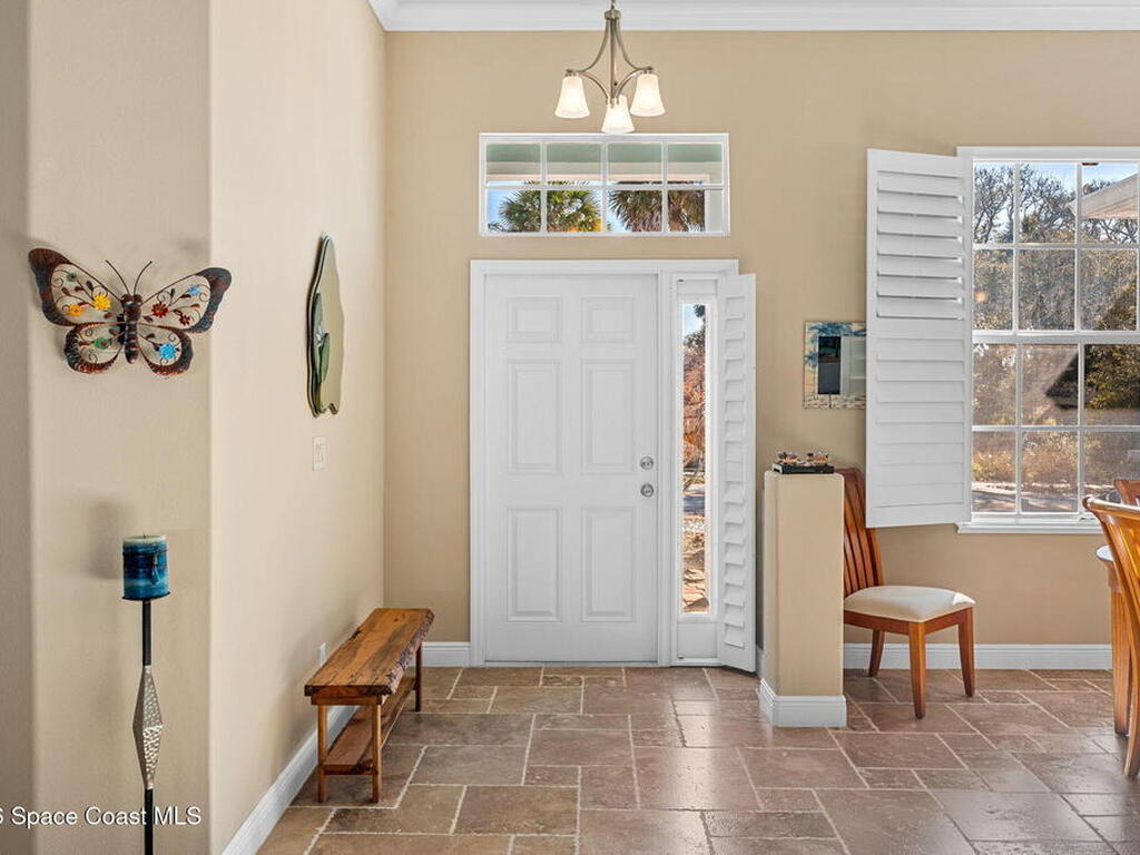 1139 S Brevard Avenue, Cocoa Beach, FL 32931