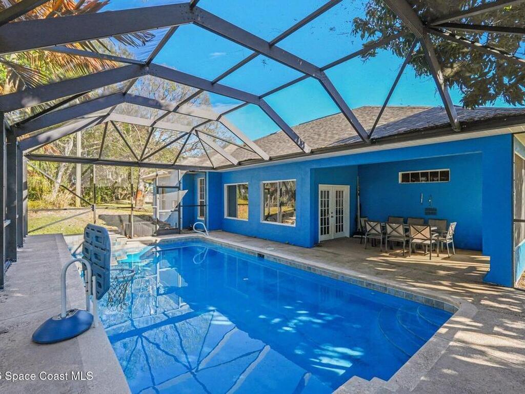 1816 Barrington Circle, Rockledge, FL 32955