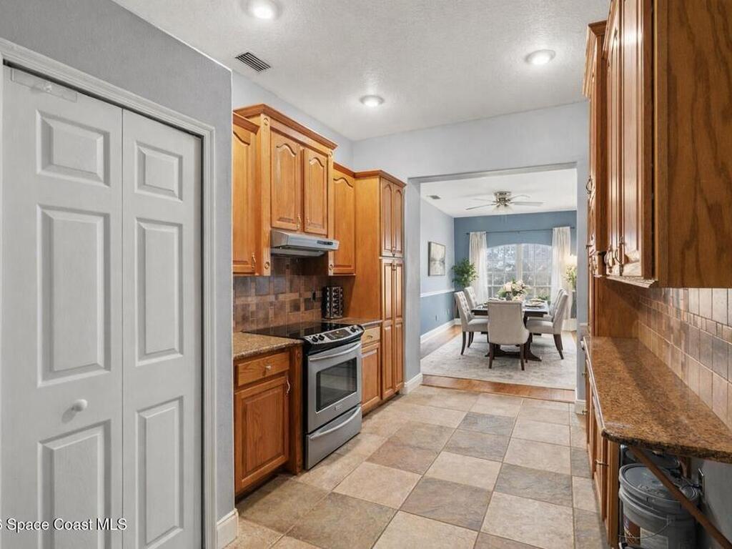 1816 Barrington Circle, Rockledge, FL 32955